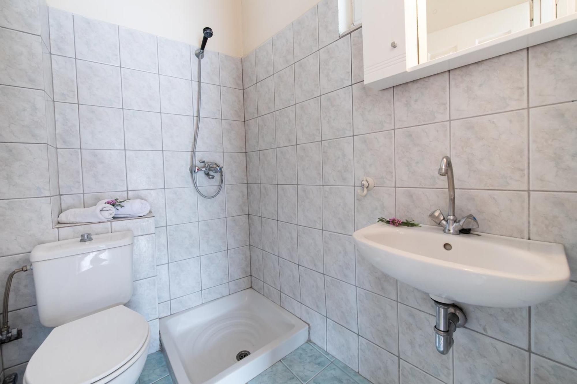 Mediterraneo Studios Vasilikí Extérieur photo